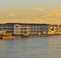 Comfort Suites Chincoteague - Accommodation Houston