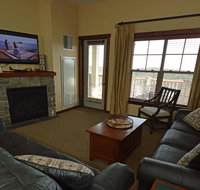 Soaring Eagle 405 - Accommodation Houston