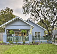 Bearadise Bungalow Near Baylor  The Silos - Accommodation Houston