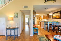 'The C-Horse' Home with Deck 5 Min to Pleasure Pier Accommodation Houston