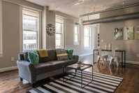 1 and 2 BR Downtown Apts by Frontdesk Accommodation Houston
