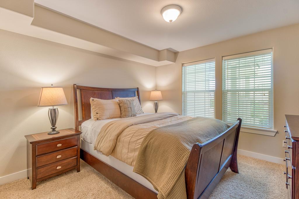 1023 Vacations By The Sea - thumb 3