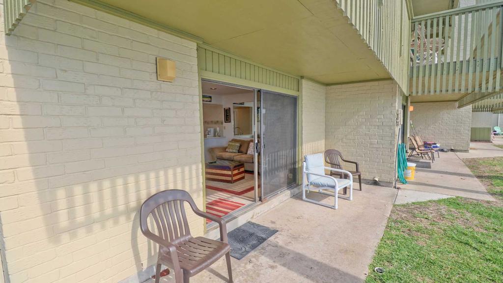 119 Condo - thumb 3
