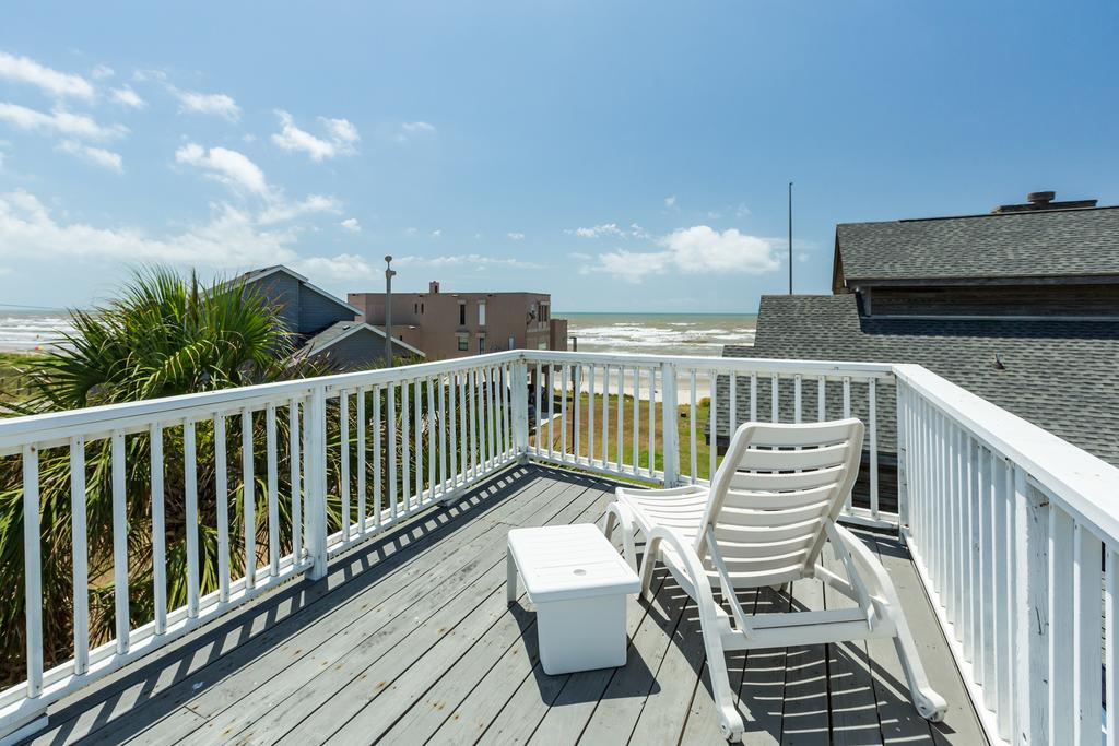 13 Palms - thumb 0