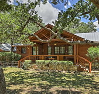 2 Canyon Lake Cabins - 3BR Total - on 2.7 Acres - Accommodation Houston