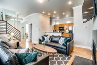2 Unit Grand Oak Lawn house Perfect for Groups Accommodation Houston