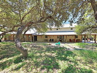 Booking Dripping-springs Accommodation Houston