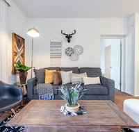 2BD 2BTH in Central Irvine minutes to Newport Disney and Laguna Beach - Accommodation Houston