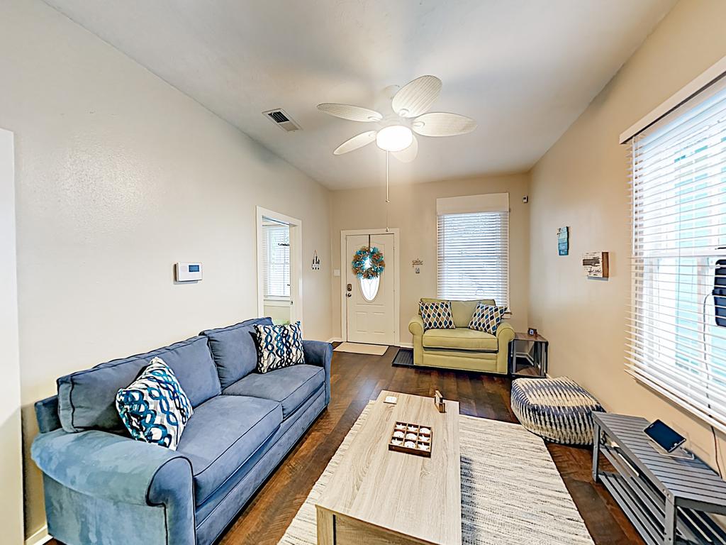 31St Beach Cottage Home - thumb 1