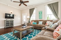 38th Street Retreat - Master Unit Accommodation Houston