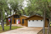 3BR House on Canyon Lake w/Private Gazebo Accommodation Houston