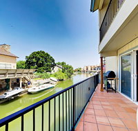 414 Horseshoe Bay North Blvd Condo - Accommodation Houston