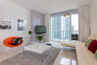 5-Star LuxCozy City Views - Sleeps 4 - Brickell Accommodation Houston