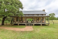 Ab Butler - Both Suites cabin Accommodation Houston