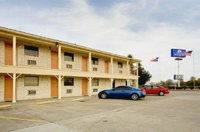 Booking Edna Accommodation Houston