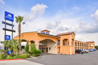 Booking Buda Accommodation Houston