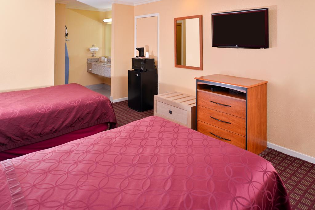 Americas Best Value Inn Buda - thumb 1