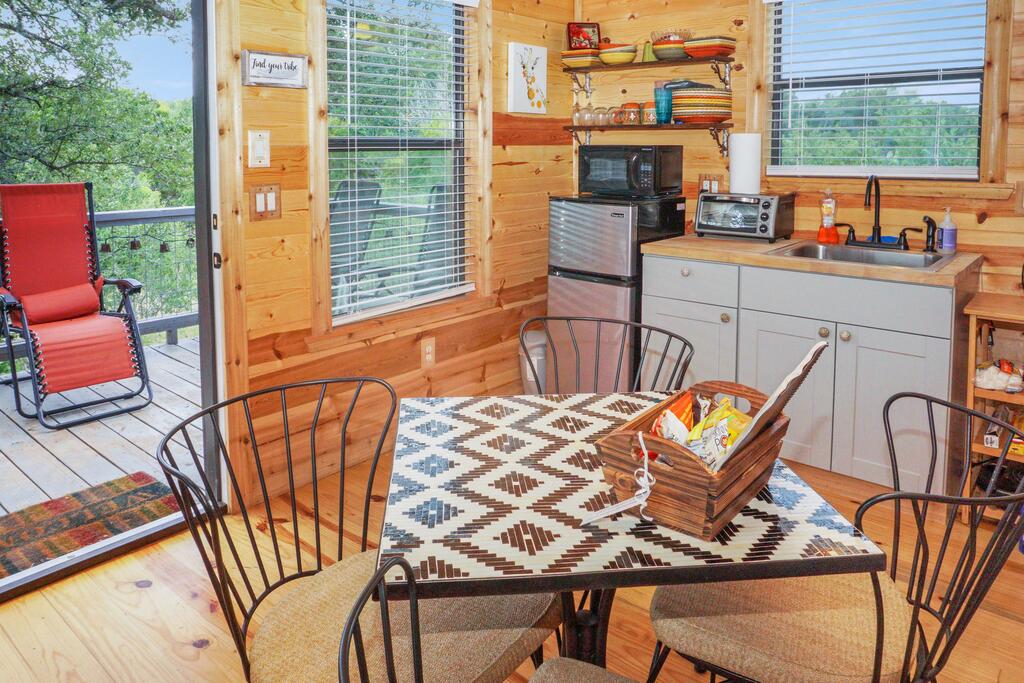 Arbor House Of Dripping Springs - Safari House - thumb 2