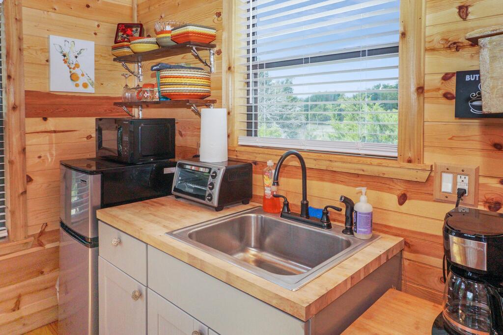 Arbor House Of Dripping Springs - Safari House - thumb 3