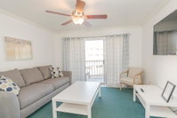 Available Mardi Gras  Updated Beachfront Condo Accommodation Houston