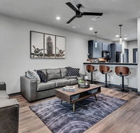 Beautiful New Fully Furnished Condo-301 - Accommodation Houston