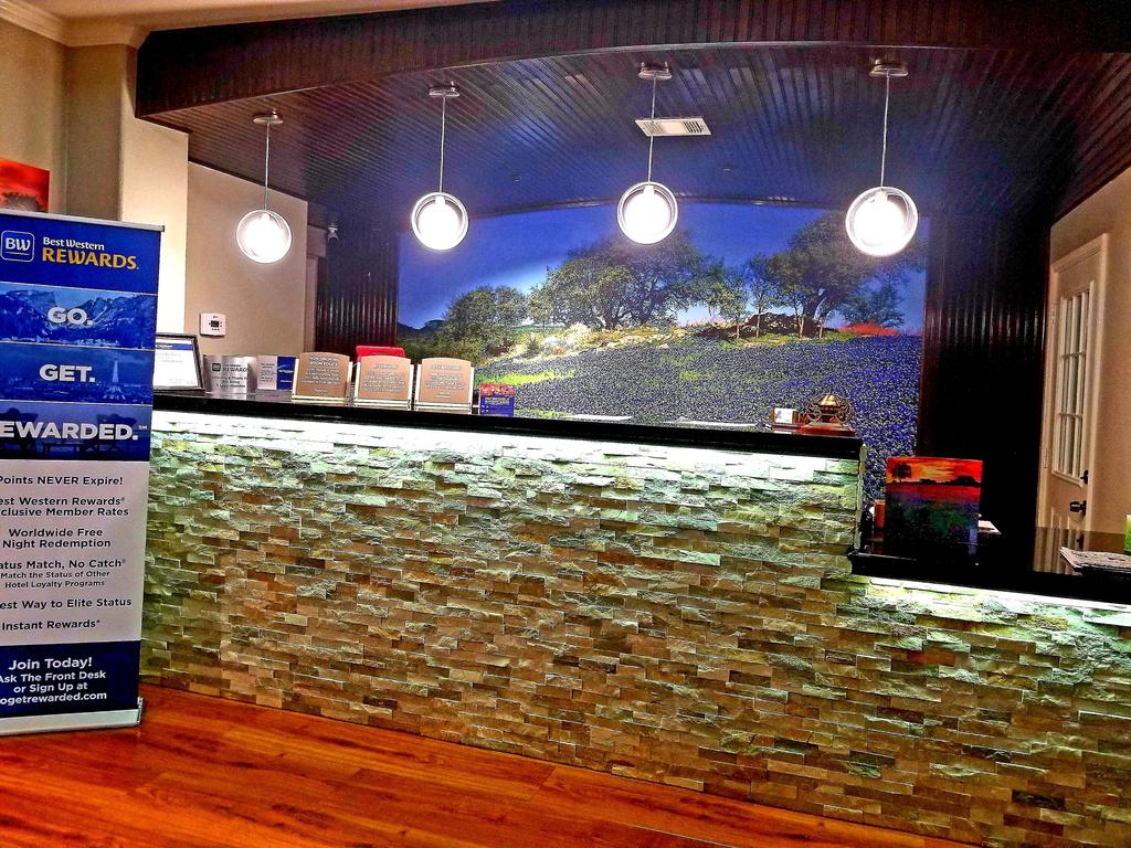 Best Western Post Oak Inn - thumb 2