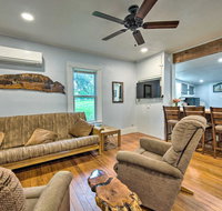 Betty B's River House Less Than 1 Mi to Blanco State Park - Accommodation Houston