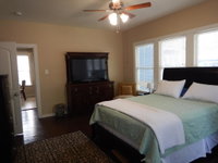 Blue Craftsman Home Accommodation Houston