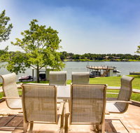 Blue Water Lake House - Accommodation Houston