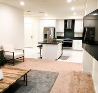 Brand New Condo with 5 star Amenities - Accommodation Houston