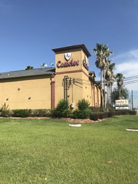 Camelot Inn and Suites Accommodation Houston