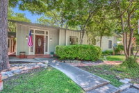 Carl Bellmer Haus Ts 360 Home Accommodation Houston