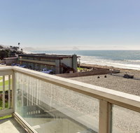 Cayucos Beachfront Condo with Stunning Water Views - Accommodation Houston