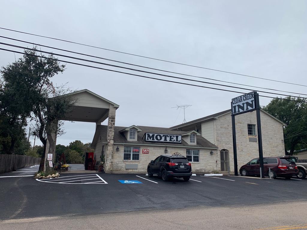 Cedar Creek Inn - thumb 0