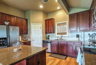 Booking Point-venture Accommodation Houston