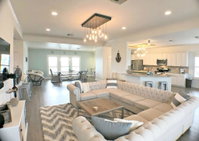 Chic Captain's Quarters Beach Home-Wraparound Deck Gulf Views Hammocks  BBQ Accommodation Houston