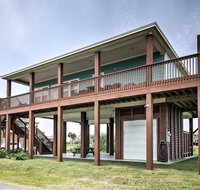 Coastal Crystal Beach House with Ocean Views - Accommodation Houston