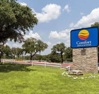 Comfort Inn  Suites Burnet - Accommodation Houston
