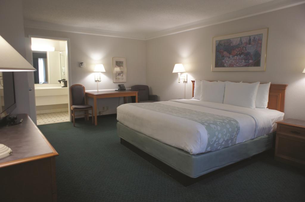 Days Inn By Wyndham Georgetown - thumb 2