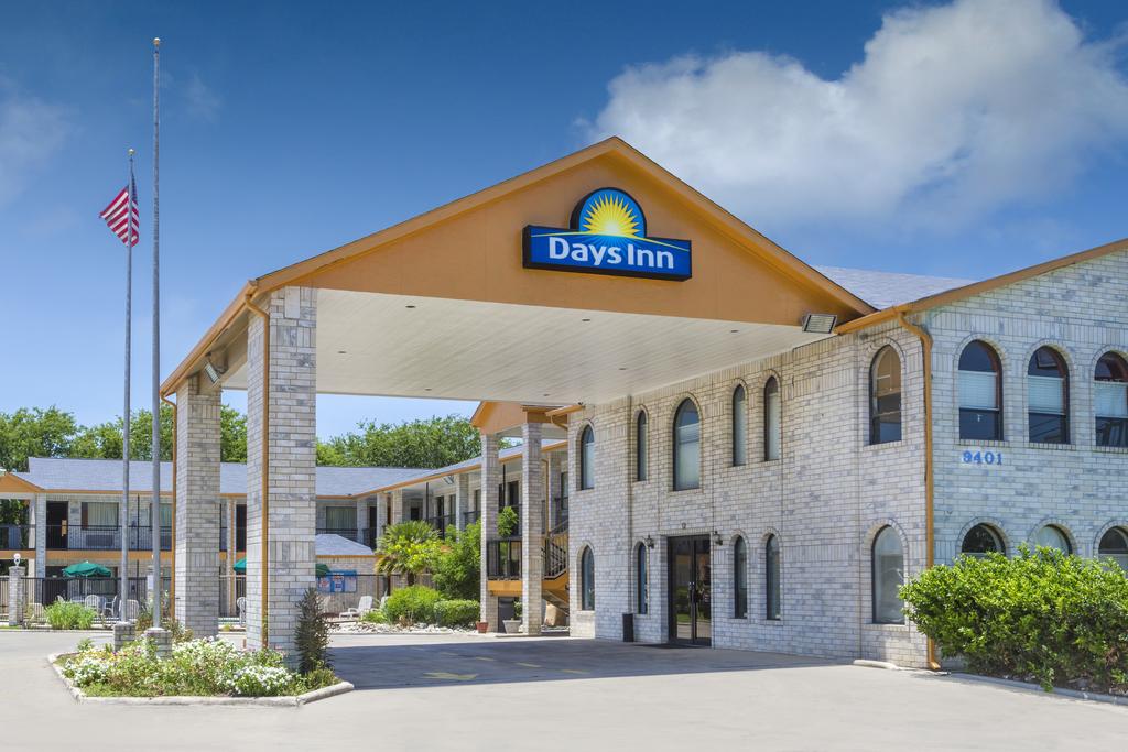 Days Inn By Wyndham San Antonio - thumb 1