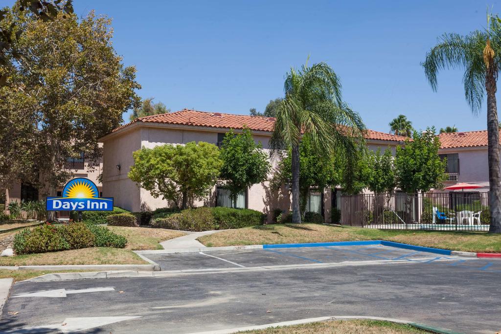 Days Inn By Wyndham San Bernardino/Redlands - thumb 0