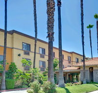 Days Inn by Wyndham West Covina - Accommodation Houston