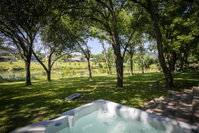 DEEP WATER ON THE BLANCO  GUEST HOUSE home Accommodation Houston