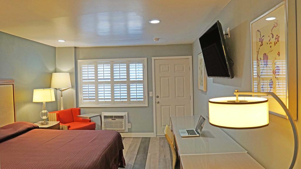 Del Mar Motel - thumb 3