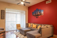 Discounted Oasis w/ Pool View in the Med Center by NRG Accommodation Houston