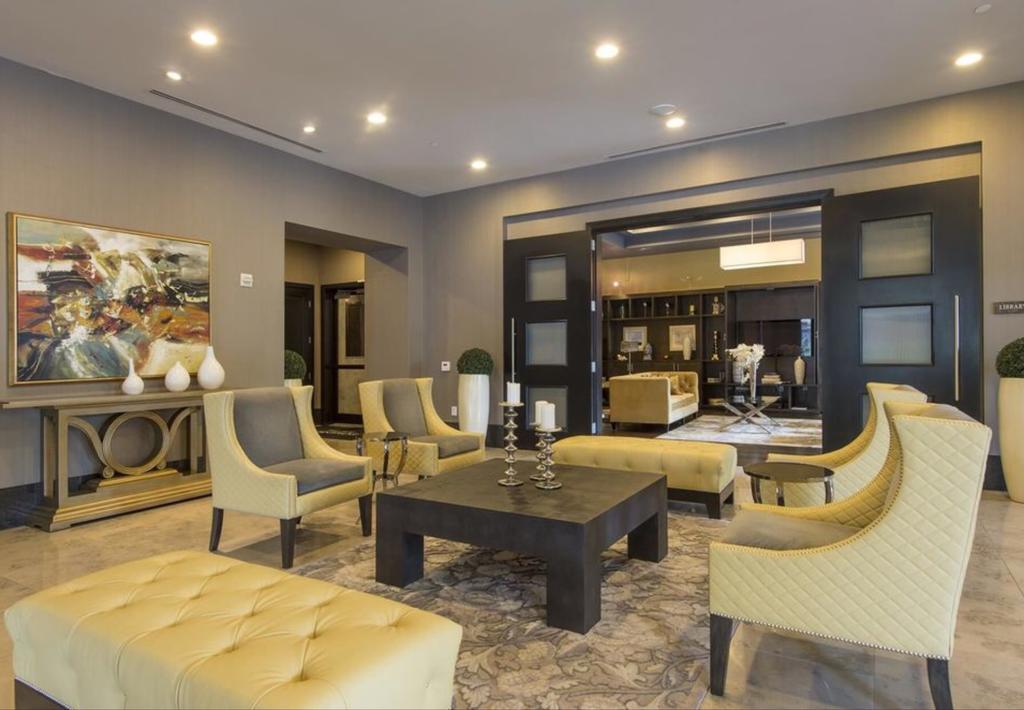 Dominion Post Oak - thumb 0