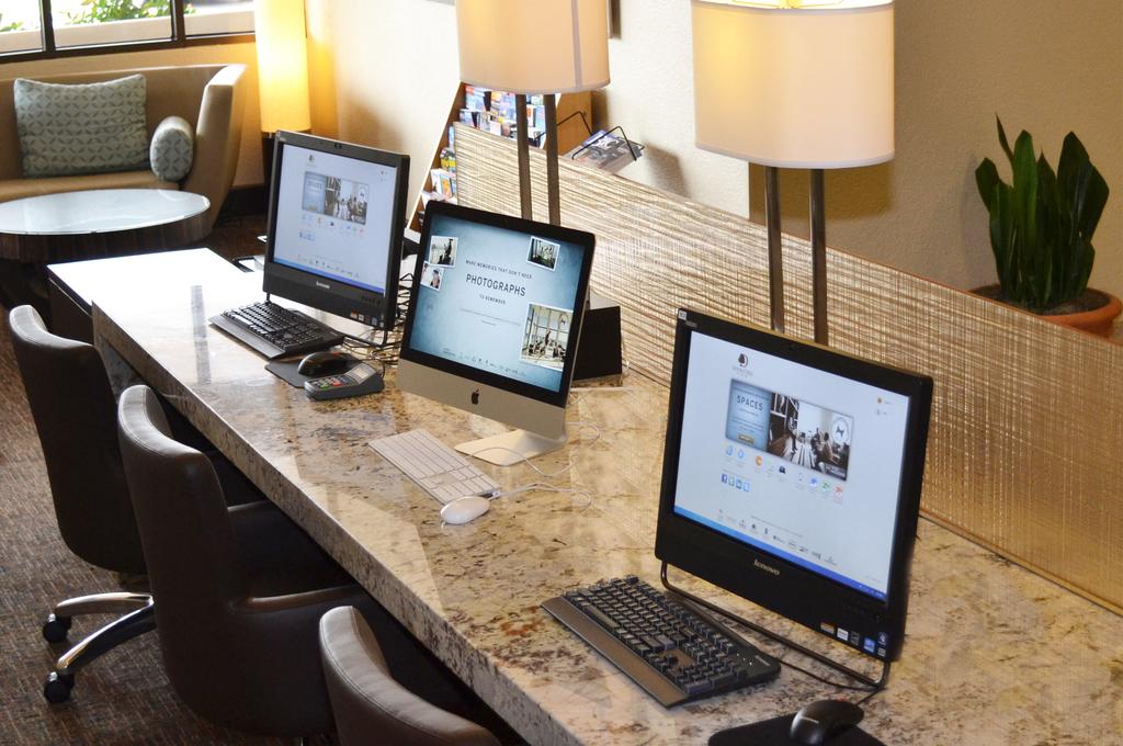 DoubleTree By Hilton Hotel Houston Hobby Airport - thumb 3