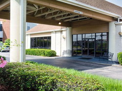 Econo Lodge Naval Station Norfolk