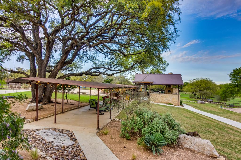 Four-O Ranch - thumb 3