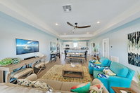 Gulf-View Retreat - Walk to Beach home Accommodation Houston